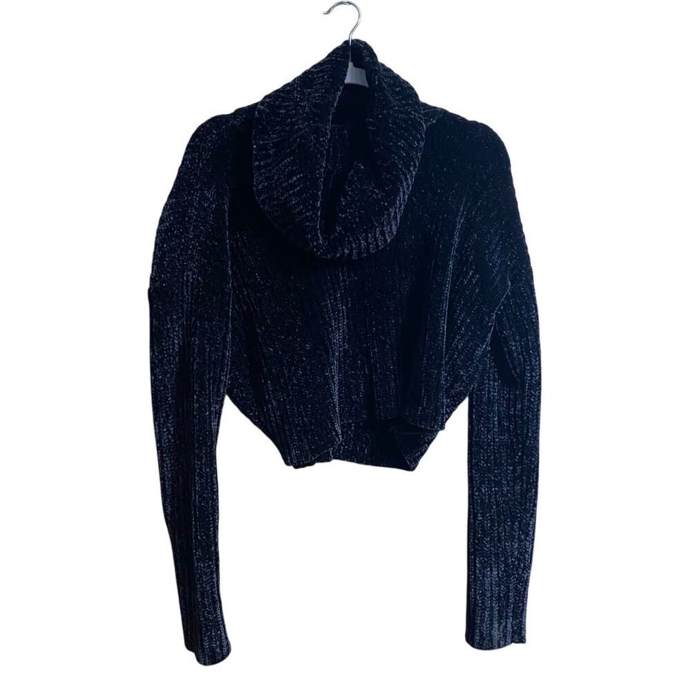 Ci Sono by Cavalini Woman’s Sweater Medium Black Fuzzy Velvety Turtleneck Crop